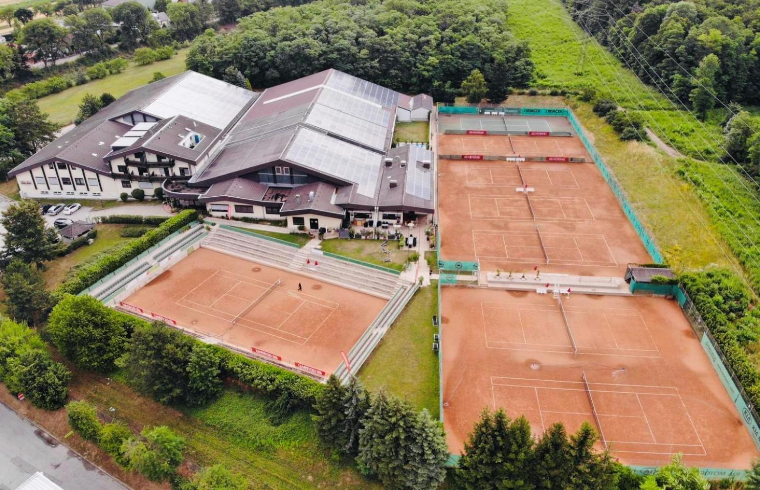 Tennis- Und Freizeitzentrum Neudoerfl Neudorfl Exterior photo