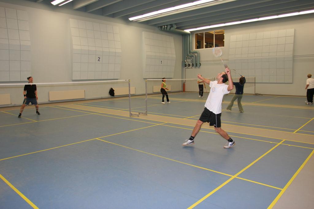 Tennis- Und Freizeitzentrum Neudoerfl Neudorfl Exterior photo